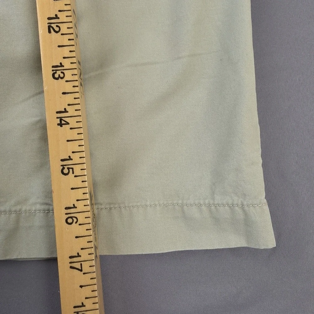 OshKosh Bgosh Chino Shorts Boys 12 Tan Excellent Adjustable Waist Cotton